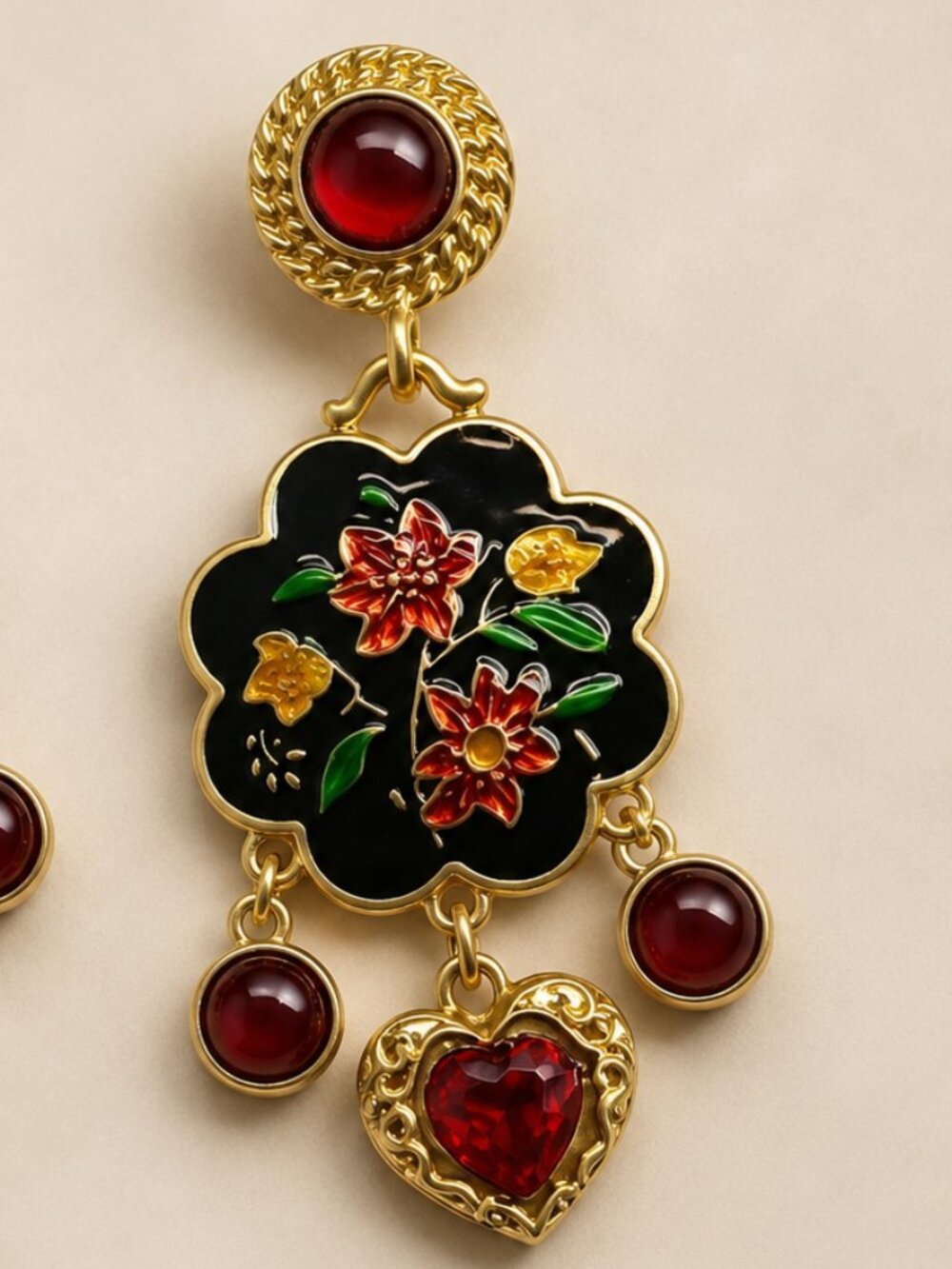 Vintage Style Black Enamel Floral Dangle Earrings Red Heart Gold Tone NWT - Picture 3 of 3